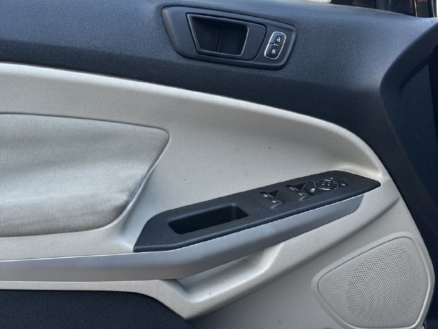 Used 2018 Ford EcoSport S FWD image 21