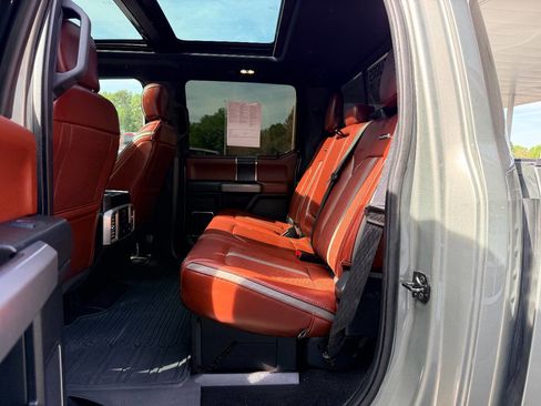 Used 2019 Ford F250 Platinum w/ Platinum Ultimate Package image 37