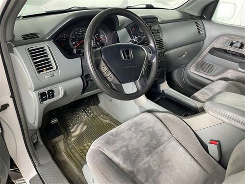 Used 2005 Honda Pilot EX image 3
