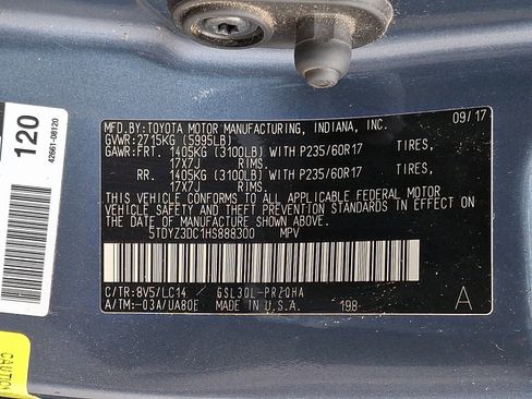 Used 2017 Toyota Sienna XLE Premium FWD image 29