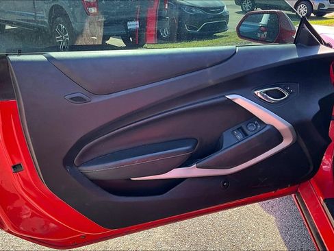 Used 2017 Chevrolet Camaro LT RWD image 21