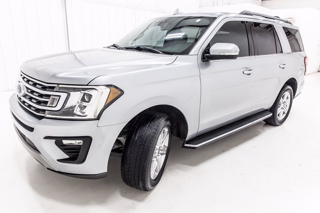 Used 2020 Ford Expedition XLT w/ Equipment Group 202A RWD image 2