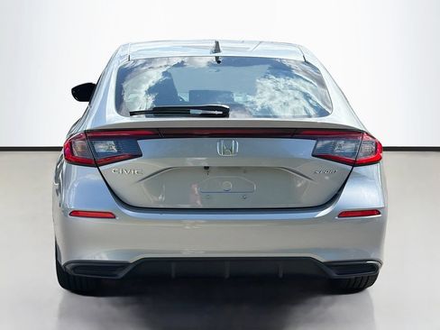 Used 2025 Honda Civic Sport image 6