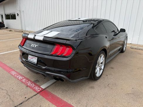 Used 2018 Ford Mustang GT Premium RWD image 7