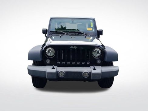 Used 2018 Jeep Wrangler Unlimited Sport S AWD/4WD image 2