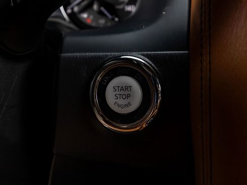 Used 2022 INFINITI QX80 Sensory w/ All-Season Package image 19