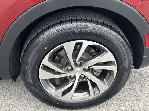 Used 2021 Buick Envision Essence image 9