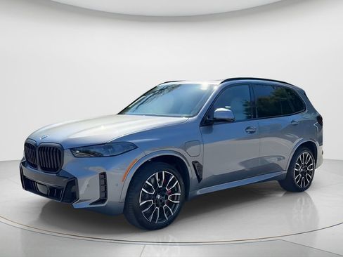 New 2026 BMW X5 xDrive50e w/ M Sport Package image 1
