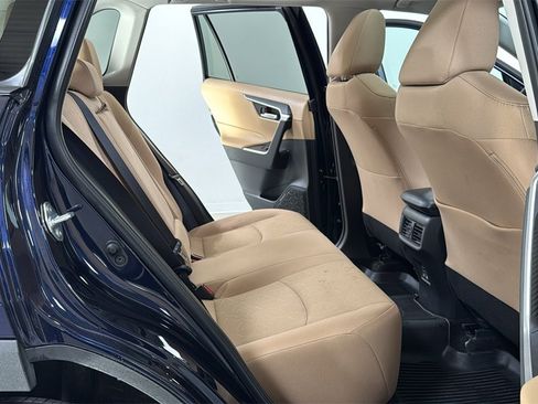 Certified 2025 Toyota RAV4 XLE image 17
