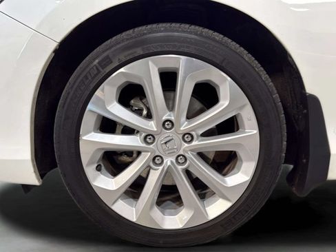 Used 2013 Honda Accord Touring image 35