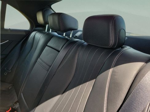 Used 2022 Mercedes-Benz E 350 Sedan image 13