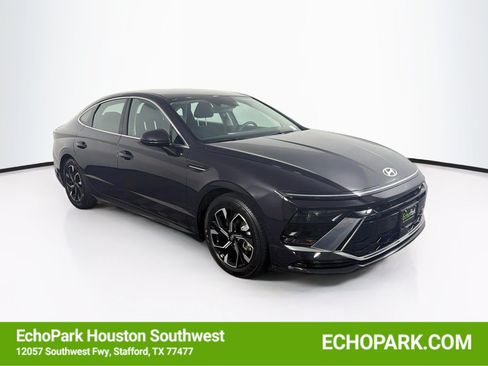 Used 2025 Hyundai Sonata SEL FWD image 1