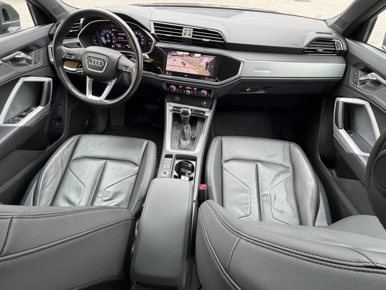 Used 2023 Audi Q3 2.0T Premium Plus w/ Premium Plus Package AWD/4WD image 17