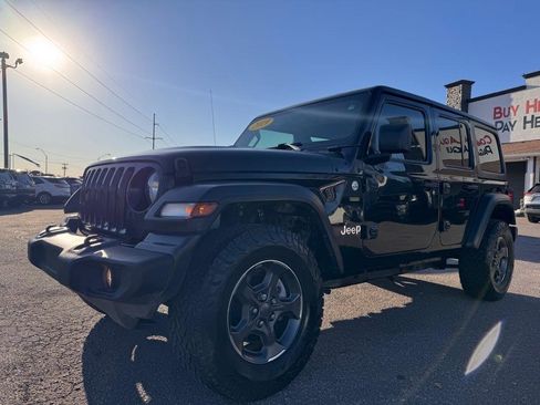 Used 2019 Jeep Wrangler Unlimited Sport image 1