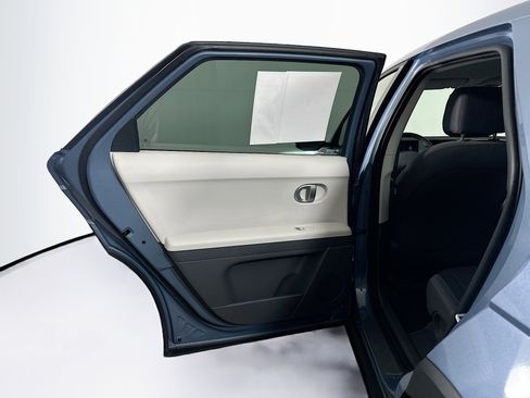 Used 2024 Hyundai Ioniq 5 SE image 26