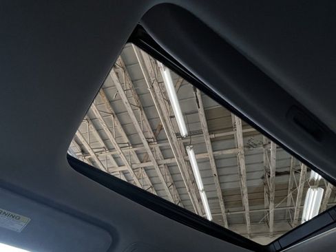 Used 2018 Honda Odyssey EX-L image 31