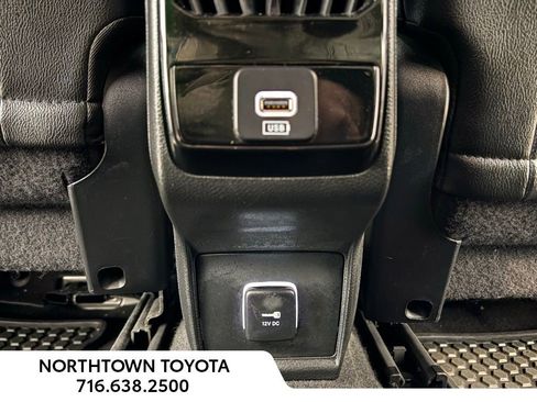 Used 2024 Jeep Compass Trailhawk image 17