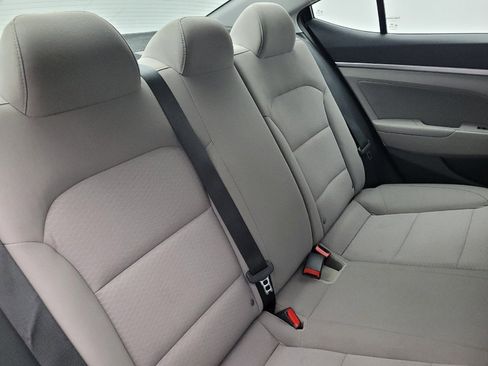 Used 2019 Hyundai Elantra SEL FWD image 19