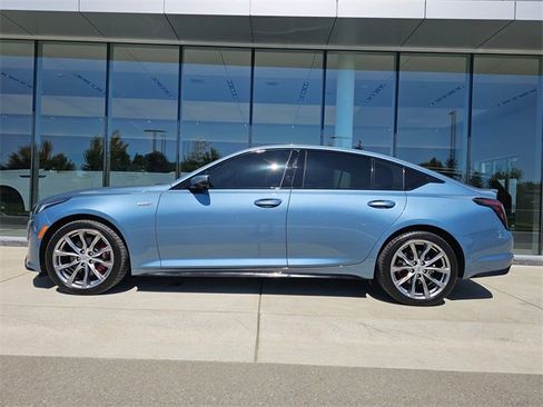 Certified 2023 Cadillac CT5 V w/ Premium Package image 2