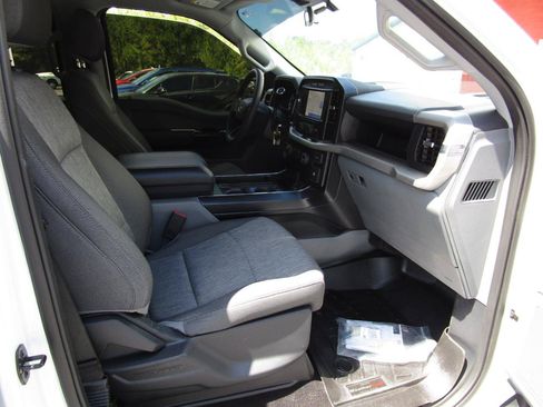 Used 2022 Ford F150 XL w/ Equipment Group 101A High AWD/4WD image 32