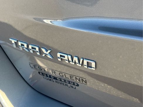 Used 2021 Chevrolet Trax LT w/ Driver Confidence Package image 32