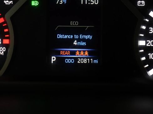 Used 2024 Toyota Tundra SR5 AWD/4WD image 29