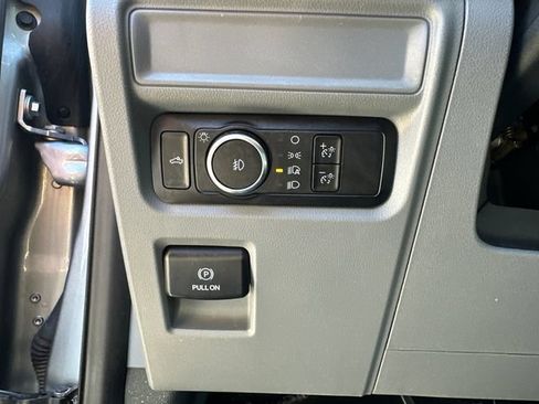 Used 2024 Ford F150 XLT AWD/4WD image 28
