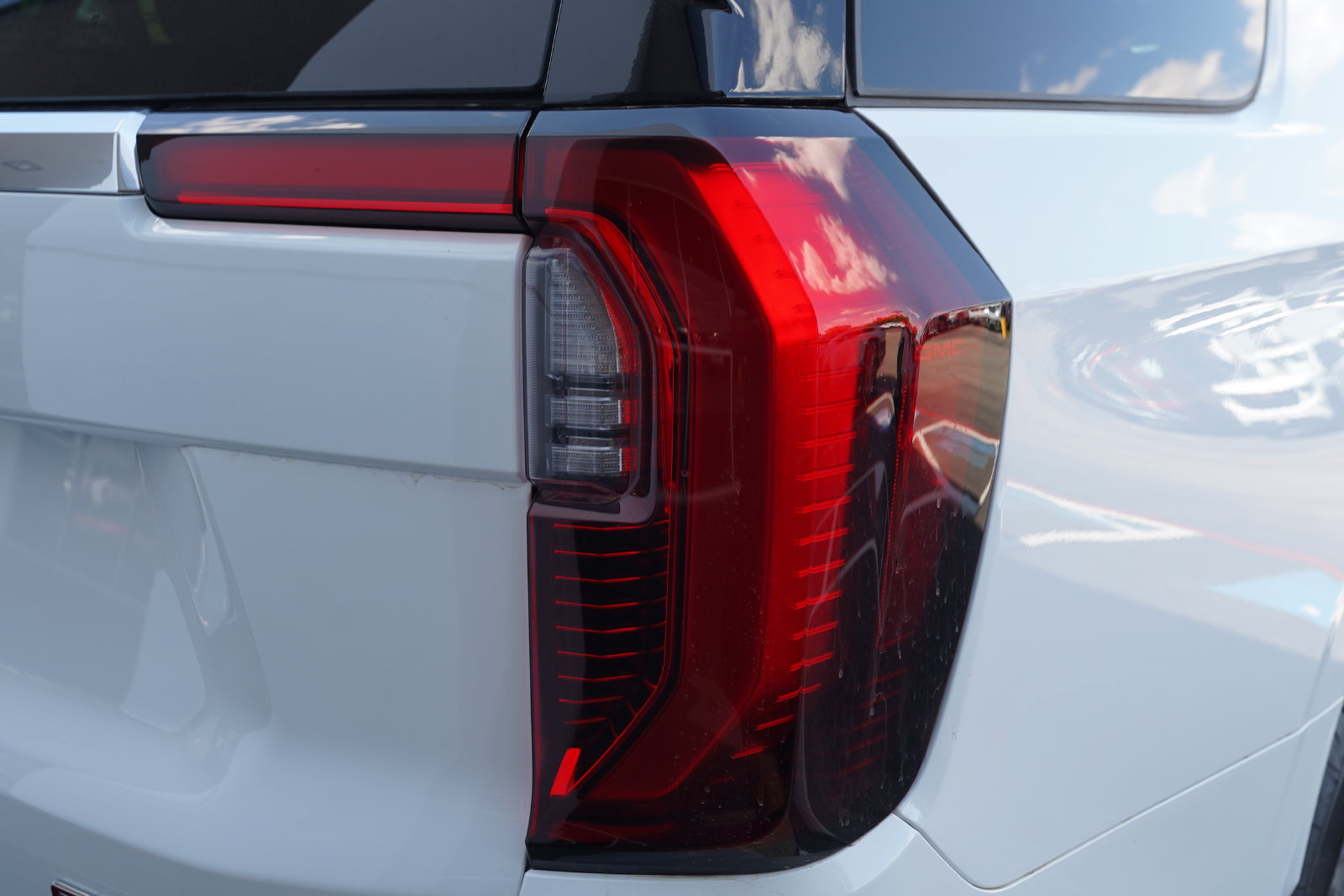 New 2026 GMC Yukon Denali w/ Advanced Technology Package RWD image 43