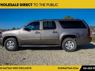 Used 2011 Chevrolet Suburban LT video 2
