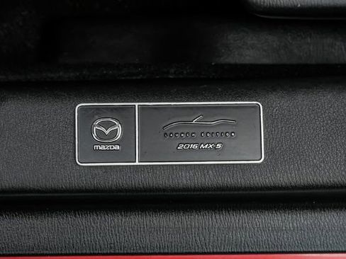 Used 2016 MAZDA MX-5 Miata Grand Touring image 33