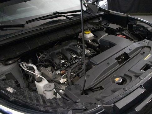 Used 2023 Nissan Pathfinder SV w/ SV Premium Package image 30