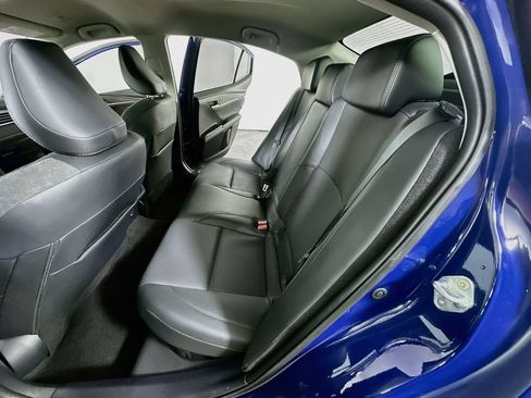 Used 2025 Toyota Camry XLE FWD image 14