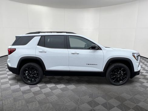 New 2026 GMC Terrain Elevation w/ Elevation Premium Package AWD/4WD image 7