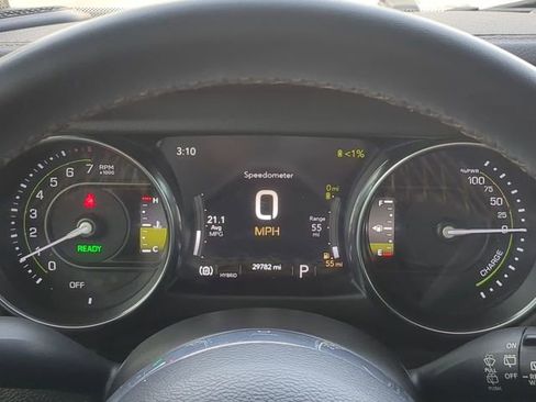 Certified 2023 Jeep Wrangler Unlimited Sahara image 31