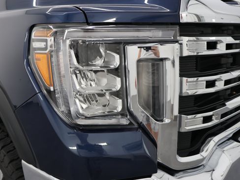 Used 2023 GMC Sierra 2500 SLE AWD/4WD image 22