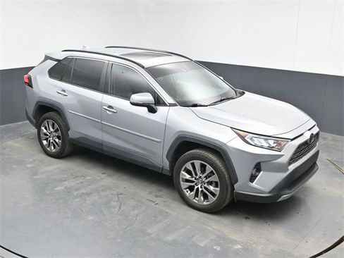 Used 2019 Toyota RAV4 Limited w/ Cold Weather Package image 2