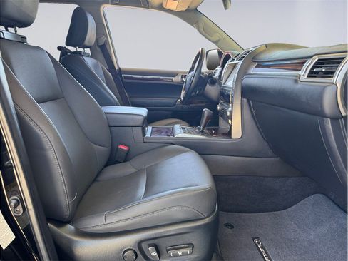 Used 2019 Lexus GX 460 AWD/4WD image 22