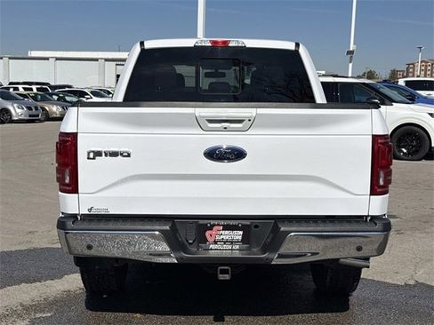 Used 2016 Ford F150 Lariat w/ Equipment Group 501A Mid image 4