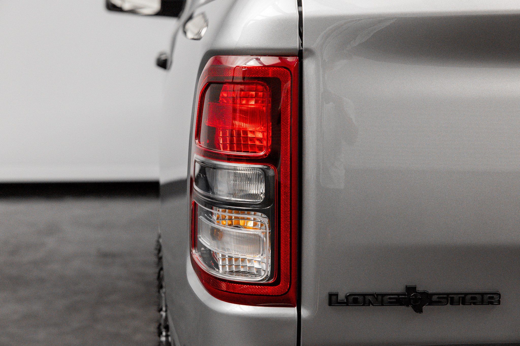 Used 2024 RAM 1500 Lone Star AWD/4WD image 17