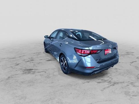 Used 2024 Nissan Sentra SV image 8