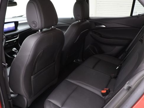 Used 2024 Buick Encore GX Sport Touring w/ Comfort Package image 12