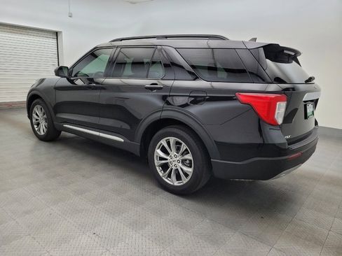 Used 2022 Ford Explorer XLT w/ Equipment Group 202A RWD image 3
