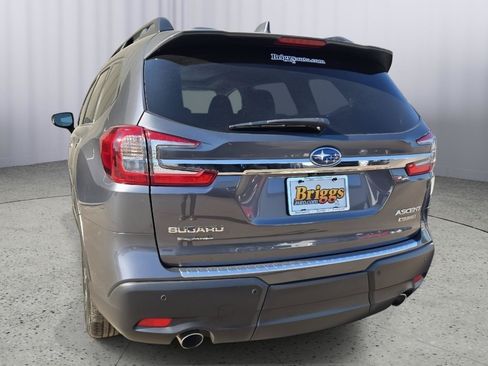Used 2026 Subaru Ascent Touring AWD/4WD image 4