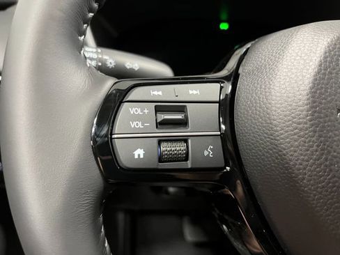 New 2026 Honda HR-V EX-L image 17