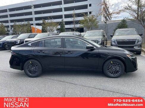 New 2026 Nissan Sentra SV w/ SV Convenience Package FWD image 2
