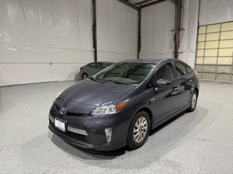 Used 2014 Toyota Prius Prime Plug-In Hybrid FWD image 8
