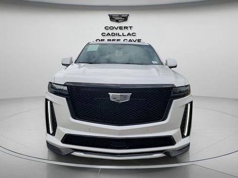 Certified 2024 Cadillac Escalade V w/ LPO, ONYX Package image 2