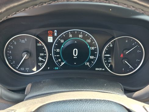Used 2019 Buick Envision Premium w/ LPO, Active Package AWD/4WD image 22