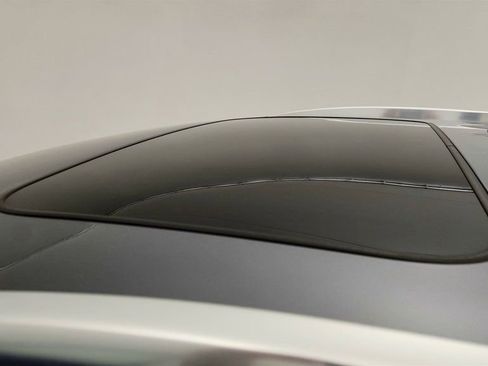 Used 2021 Buick Enclave Essence w/ Sound and Sites Package image 10