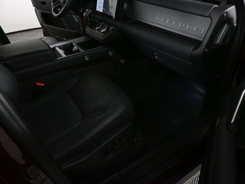 Used 2025 Land Rover Defender 110 Sedona Red Edition AWD/4WD image 20